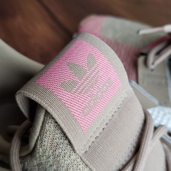 Adidas Prophere Pink and Tan Size 6 Running Shoe - Picture 4 of 8